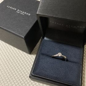 【ラザール ダイヤモンド(LAZARE DIAMOND)の口コミ】 デザインが1番好きでした。ぷっくりした指がコンプレックスで指輪はしたこ…