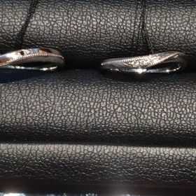 【エクセルコダイヤモンド(EXELCO DIAMOND)の口コミ】 カウンターでいくつかのブランドを試着させていただき、ダイヤモンドがキ…