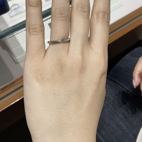 【銀座ダイヤモンドシライシの口コミ】 3ブランド比較しましたが、銀座ダイヤモンドシライシが1番ダイヤの輝きも…