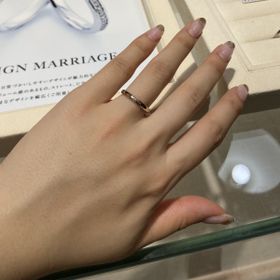 【SIENAROSE(シエナロゼ)の口コミ】 ロゼチナ、というシエナロゼ固有の指輪の色があります。プラチナとゴール…