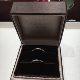 【アイプリモ(I-PRIMO)の口コミ】 指輪のデザインです。ダイヤが正面だけでなく側面の方にも付いているので…