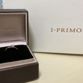 【アイプリモ(I-PRIMO)の口コミ】 ダイヤモンドだけでなく、小さなルビーもはいっていたので、気軽に付けや…