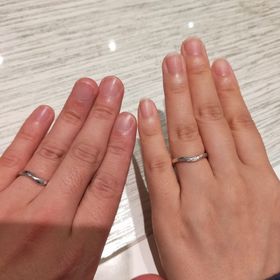 【TRECENTI(トレセンテ)の口コミ】 Ｖ字が手の甲のラインにピッタリと合っていて、つけている事を忘れるよう…