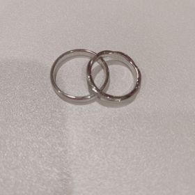 【【閉業】フラー・ジャコー(FURRER-JACOT)の口コミ】 なによりデザインが気に入りました。いろんな指輪をつけて回りましたが、…