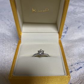 【ケイウノ ブライダル(K.UNO BRIDAL)の口コミ】 既製品でなく、オーダーで作っていただきました。
爪もそこまで引っ掛かり…