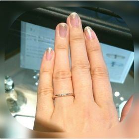 【SIENAROSE(シエナロゼ)の口コミ】 ネットで見て、一番気になっていたロゼチナの指輪。
色味のよさとデザイン…