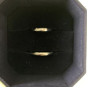 【4℃ BRIDAL(ヨンドシーブライダル)の口コミ】 婚約指輪も終わり、結婚指輪を探していたところ、お互いに4℃の指輪が気に…