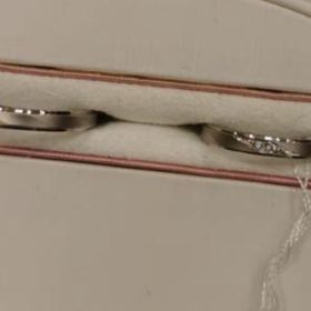 【ジュエリーネモトの口コミ】 シンプルで飽きの来ないデザインで一生涯付ける結婚指輪には最適だと思い…