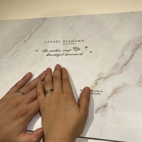 【ラザール ダイヤモンド(LAZARE DIAMOND)の口コミ】 外資系のブランドのため不安がありましたが、どのブランドにもない、理想…