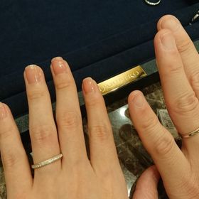 【Ponte Vecchio(ポンテヴェキオ)の口コミ】 プラチナメインで上下にピンクゴールドのミル打ちが入っています。他のブ…