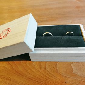 【出雲結(いずもゆい)の口コミ】 ゴールドでシンプルなものがいいなとおもってました。友達が出雲結がよか…