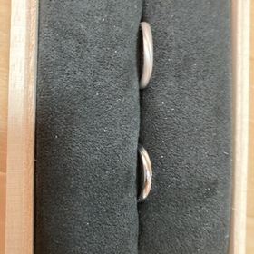 【出雲結(いずもゆい)の口コミ】 デザインがシンプルでかっこよく、縁結びの神様に因んだ指輪だったことも…