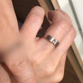 【MEISTER(マイスター)の口コミ】 幅が広めであり重厚感のあるしっかりとしたつけ心地です。金属の質感自体…