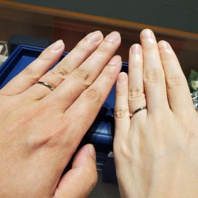 【銀座ダイヤモンドシライシの口コミ】 結婚指輪は一生するものなのでシンプルで飽きのこないデザインのもの、つ…