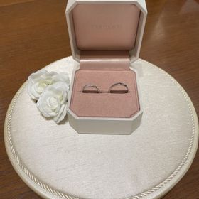 【TRECENTI(トレセンテ)の口コミ】 どの指輪もデザインが上品で可愛さもありました。選んだものは女性用のリ…