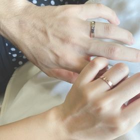 【ついぶ工房の口コミ】 指輪のデザインは普段使いしやすいようにピンクゴールドにしました。シル…