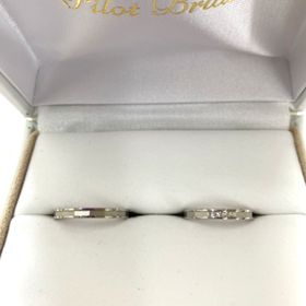 【PILOT BRIDAL(パイロットブライダル)の口コミ】 2人ともシンプルでなるべく細めの指輪を探していました。
最初は他のブラ…