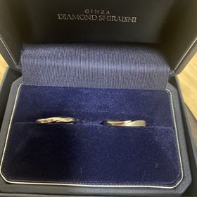 【銀座ダイヤモンドシライシの口コミ】 直感で決めました。指につけた際に着け心地が良い事とキズがあまり目立た…