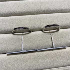 【TRECENTI(トレセンテ)の口コミ】 シンプルながらデザインもあってお気に入りのリングに出会えました。デザ…