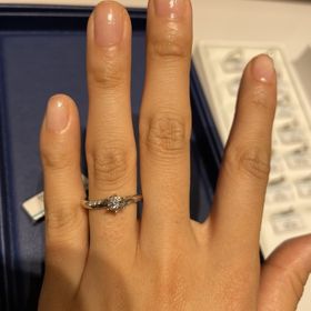 【銀座ダイヤモンドシライシの口コミ】 ネットで調べてある程度、こんな感じ！とイメージをして行ったのですが、…