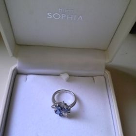 【festaria bijou SOPHIA(フェスタリア ビジュソフィア)の口コミ】 ブルーサファイアがとても美しくて一目ぼれでした！
はめてみると、指を細…