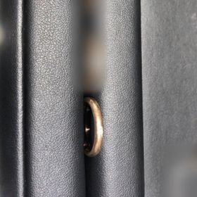 【SIENAROSE(シエナロゼ)の口コミ】 リングのフォルムや表面の加工・装飾で色々と悩みましたが、最終的には普…