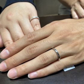 【TRECENTI(トレセンテ)の口コミ】 指輪のデザインをシンプルなもので考えていたのですが、他店ではなかなか…