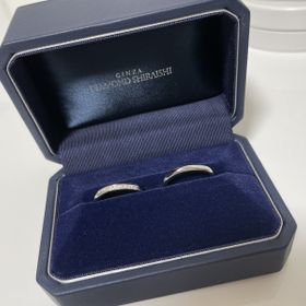 【銀座ダイヤモンドシライシの口コミ】 色々試着しましたが、つけた時に指に馴染みしっくりきました。商品の質も…