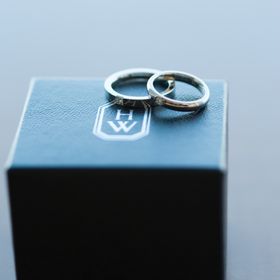 【ハリー・ウィンストン(Harry Winston)の口コミ】 本当は別のデザイン（プリンセスカット）を希望していたのですが、実際に…