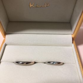 【ケイウノ ブライダル(K.UNO BRIDAL)の口コミ】 二人の趣味や、思い出を元に凄く素敵なデザイン画を描いて頂けたこと。
指…