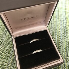 【アイプリモ(I-PRIMO)の口コミ】 つや消しの指輪で控えめだけど存在感があり、丸みがあって可愛いデザイン…