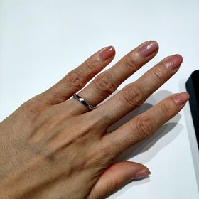 【ラザール ダイヤモンド(LAZARE DIAMOND)の口コミ】 ・アフターサービスが充実しているかつ、できれば両者が気に入ったお揃い…