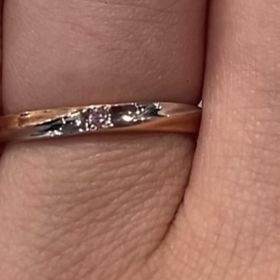 【Ginza Rim(銀座リム)の口コミ】 pt900だがキラキラしていて可愛かった。コンビタイプのデザインは少なかっ…