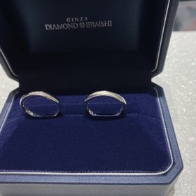 【銀座ダイヤモンドシライシの口コミ】 ダイヤモンドがキレイだった！
色と形！
自分達に似合っていた❤️
指輪を着…
