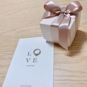 【アイプリモ(I-PRIMO)の口コミ】 指輪のデザインをひとつひとつ説明して頂き、ダイヤの見え方や4cについて…