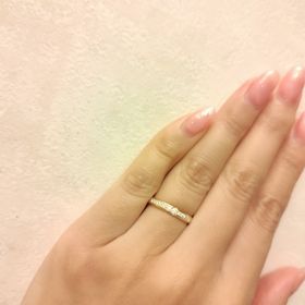 【ラザール ダイヤモンド(LAZARE DIAMOND)の口コミ】 ラザールダイヤモンドのアプローズです。これにした理由は、ハーフエタニ…