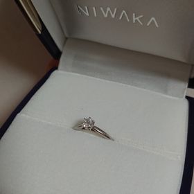 【俄(にわか)】の口コミ リングの素材がプラチナであること、ダイヤモンドが入っていることが１番の...