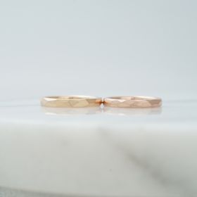 【THREE TREES(スリーツリーズ)の口コミ】 Instagramをみて、私たちが欲しいと思う指輪に近いものがあったので、ここ…