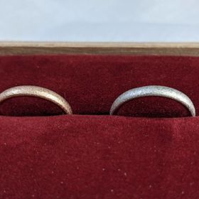 【ichi(イチ)の口コミ】 キラキラした指輪が苦手で色々探していたところ、ゼクシィに載っていた石…