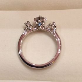 【ケイウノ ブライダル(K.UNO BRIDAL)の口コミ】 オーダーメイドで世界に一つの指輪にしたいという気持ちがあり、いくつか…