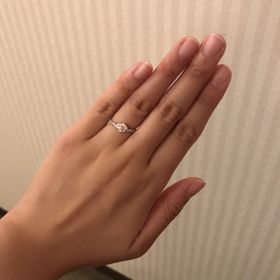 【COCKTAIL(カクテル)の口コミ】 ダイヤが多くて、かわいらしいけれどもエレガントなデザインがとてもすて…