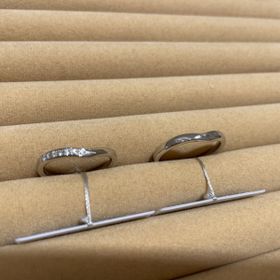 【TRECENTI(トレセンテ)の口コミ】 リングの内側が手作業でひとつひとつ丸く削られていて、着け心地がものす…