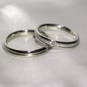 【ラザール ダイヤモンド(LAZARE DIAMOND)の口コミ】 ダイヤモンドが他店に比べてとても輝いているように感じました。また、一…