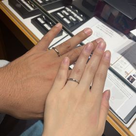 【エクセルコダイヤモンド(EXELCO DIAMOND)の口コミ】 決め手はほかのブランドよりも実際つけてみたときにダイヤモンドの輝きが1…