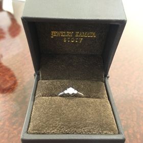 【JEWELRY  KAMATA(ジュエリーかまた)の口コミ】 婚約指輪がどのような物がいいか全く分からずにいましたが対応してくれた…