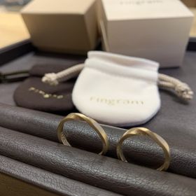 【ringram(リングラム)の口コミ】 元々は、ブランド物の結婚指輪を買おうかと考えていましたが、なかなか好…