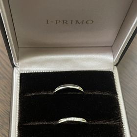 【アイプリモ(I-PRIMO)の口コミ】 2人ともシンプルなデザインで細目の結婚指輪が欲しいと考えていたため、あ…