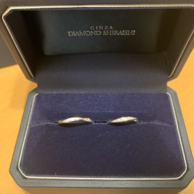 【銀座ダイヤモンドシライシの口コミ】 シンプルでつけ心地がいいものがいいとお願いしたところこちらの物をお勧…
