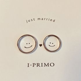 【アイプリモ(I-PRIMO)の口コミ】 デザインが素敵で、指に馴染みやすいところが気に入りこの指輪に決めまし…