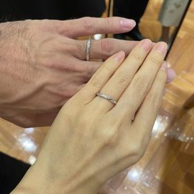 【TRECENTI(トレセンテ)の口コミ】 先ずは、デザインが気に入る。次に、素材と指との相性がよかったので即決…